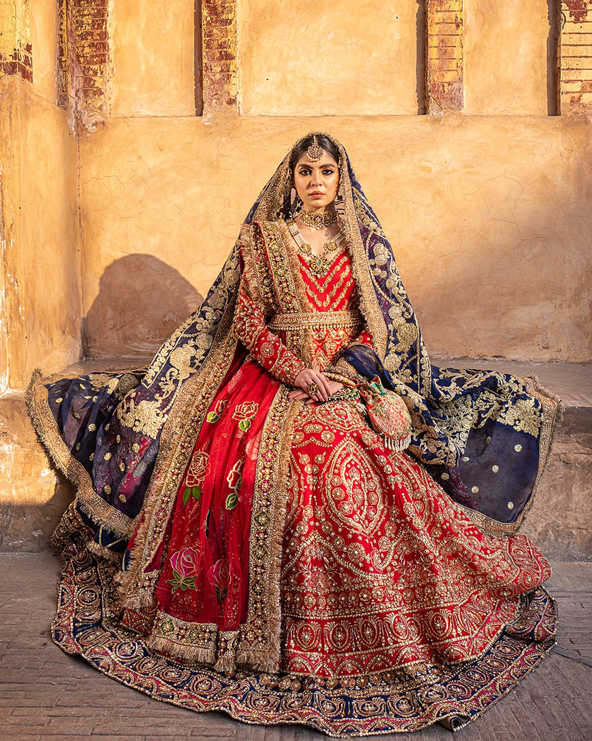 ALI XEESHAN on X: "The #AliXeeshan bride is a vision that embodies the  modern woman with deep cultured roots.♥️ #LadiesMaster # AliXeeshanTheaterStudio https://t.co/gue4g2rSW8" / X